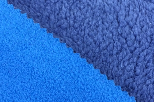 Sherpa fleece fabric is usually bonded with the suede fabric together.
