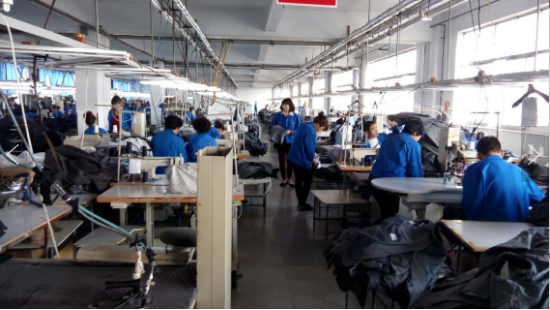 apparel manufacturers in China who do custom clothing jobs